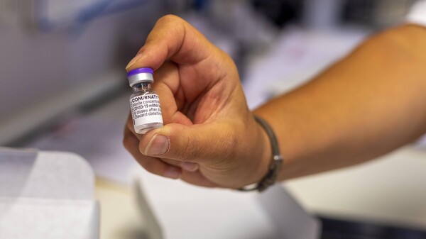 Kein Janssen-Impfstoff für Betriebsärzte, Bestellung jetzt immer mittwochs