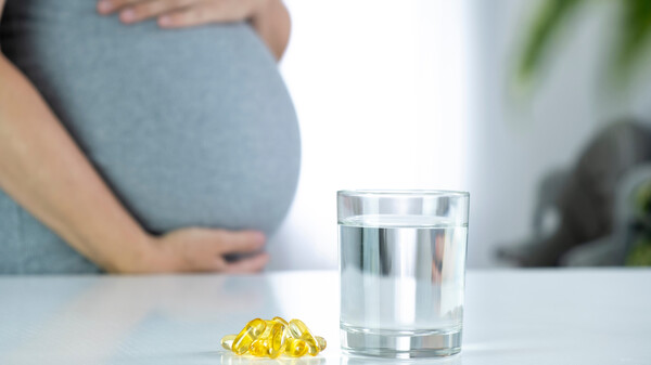 DHA in der Schwangerschaft – wofür und wieviel? 