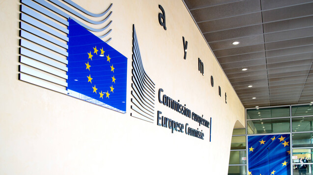 Die Europäische Kommission will Spahns Rx-Boni-Verbot im Sozialrecht offenbar akzeptieren und das entsprechende Vertragsverletzungsverfahren gegen Deutschland einstellen. (Foto: IMAGO / Shotshop)