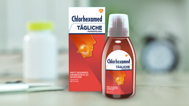 Chlorhexamed Tägliche Mundspülung soll laut GSK apothekenpflichtig  sein. (s / Packshot: gsk | Foto: Bits and Splits / stock.adobe.com)
