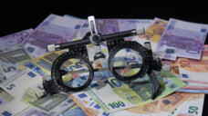 Auch Augenarztpraxen sind für Finanzinvestoren interessant (Foto: elmar gubisch/AdobeStock) &nbsp;