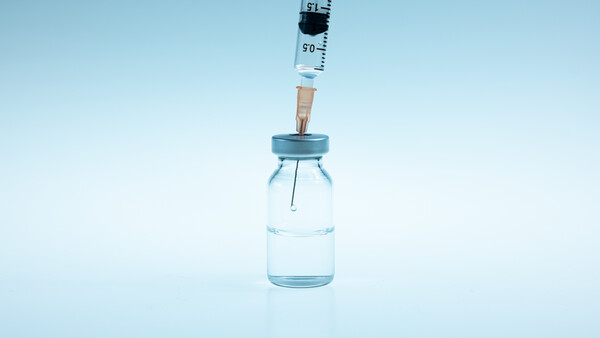 Erster RSV-Impfstoff für Ältere rückt näher