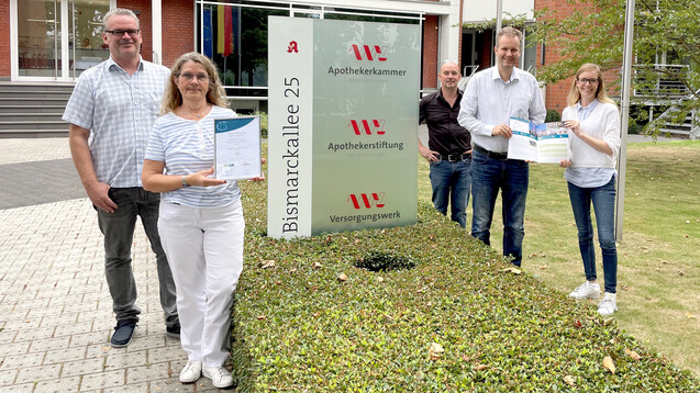 Das Umweltteam der AKWL (v.l.n.r.): Olaf Lennemann, Simone Schlünkes-Höwer, Claas Holthusen, Michael Schmitz und Birte Kassenbrock. (Foto: AKWL/Sokolowski)