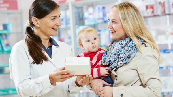 Infectopharm startet Pädiatriefortbildungen für Apotheker und PTA