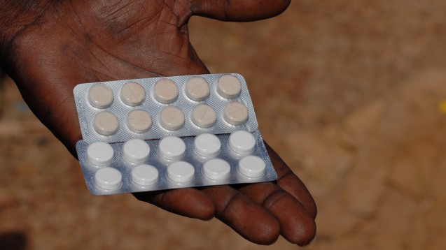 Novartis stellt günstige Arzneimittel für arme Länder zur Verfügung. (Foto: africa/Fotolia)