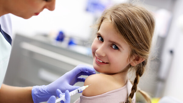 HPV-Impfstoffmangel: Mädchen bevorzugen
