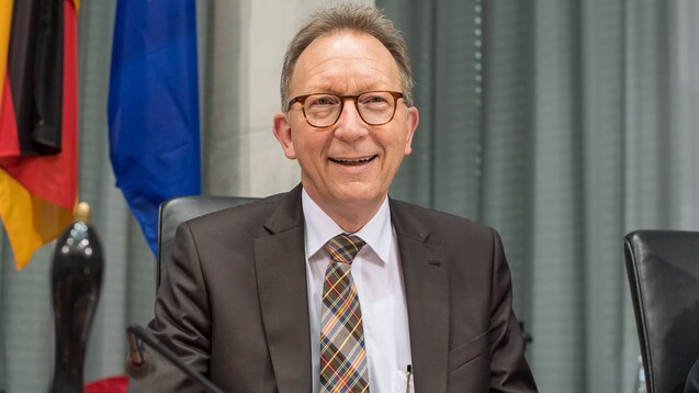 Erwin Rüddel (CDU), Vorsitzender des Gesundheitsausschusses, blickt zuversichtlich in die Zukunft des Gesundheitswesen – nicht zuletzt dank neuer Möglichkeiten durch die Digitalisierung. (m / Foto: imago)