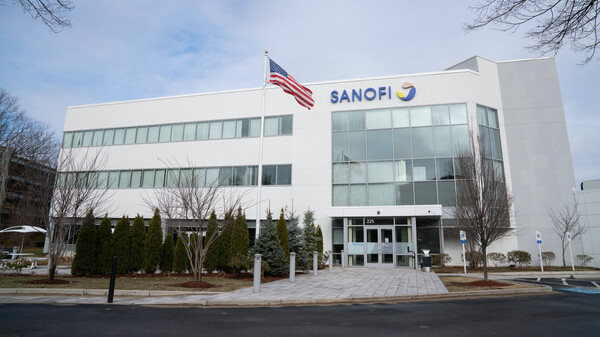 Sanofi verteidigt Impfstoff-Deal mit den USA, Unionsfraktion ist sauer