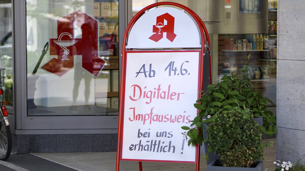 Digitaler Impfnachweis: Spahn will Apotheken-Vergütung senken