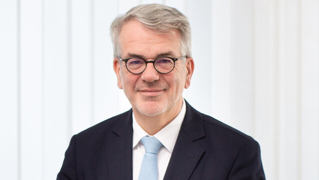 Der ehemalige AvP-Manager Klaus Henkel ist nun alleiniger Geschäftsführer der ARZ Service GmbH. (m / Foto: ARZ)