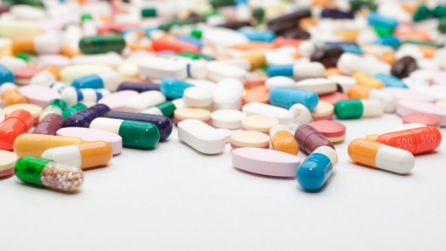 2014 wurden in deutschen Apotheken etwas weniger Medikamente gekauft als im Vorjahr. (Foto: blackboard1965/Fotolia)