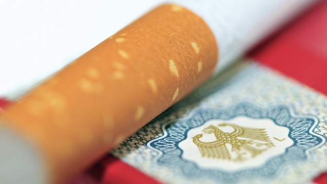 Höhere Steuern könnten mehr Menschen vom Rauchen abhalten. (Foto: von Lieres/Fotolia)