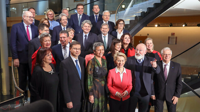 Ursula von der Leyen (CDU) und ihre neue EU-Kommission können am 1. Dezember ihre Arbeit aufnehmen. (Foto: imago images / Xinhua)
