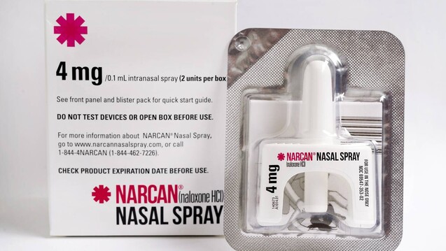 In den USA wurde nasales Naloxon
schon im November 2015 zugelassen,
im Februar 2016 kam es auf den US-Markt und seit Oktober 2016 ist es in Kanada
sogar ohne Verschreibung erhältlich. (Foto: ZUMA Press / imago)  