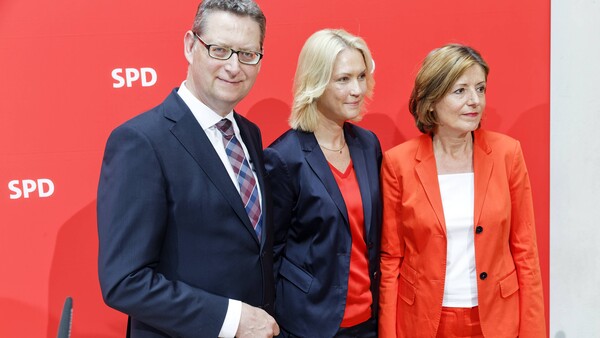 SPD mit Spitzen-Trio – Wann gäbe es Neuwahlen?