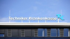 Deutschlands größte Krankenkasse stellt Begründungen bei Sonderkennzeichen infrage. (Foto: imago / Chromorange)