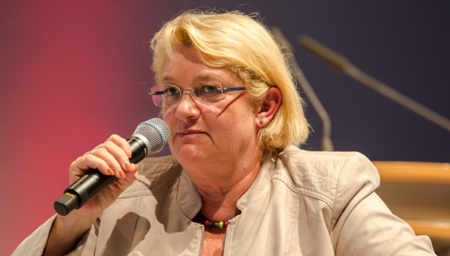 Grünen-Arzneimittelexpertin Kordula Schulz-Asche sprach sich dafür aus, dass die Apotheker nicht mehr nur für die Packungsabgabe honoriert werden, sondern auch für Dienstleistungen. (Foto: Schelbert)