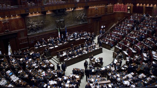 Das italienische Abgeordnetenhaus hat ein Gesetz beschlossen, das die Lockerung der im vergangenen Jahr gestarteten Impfpflicht vorsieht. (c / Foto: Imago)