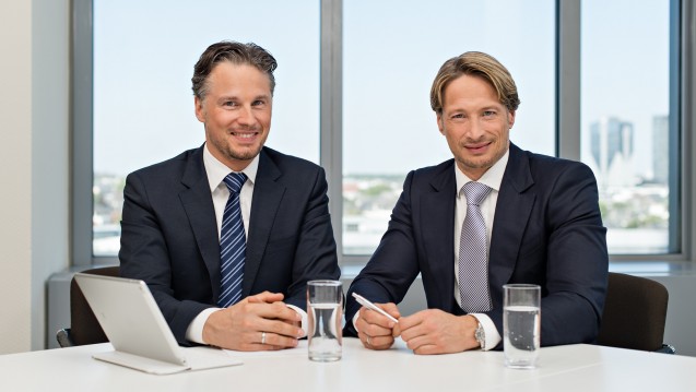 Richard Engelhard und Oliver Engelhard stellen die 5. Geschäftsführer-Generation
im
Familienunternehmen Engelhard Arzneimittel. (Foto: Engelhard Arzneimittel)