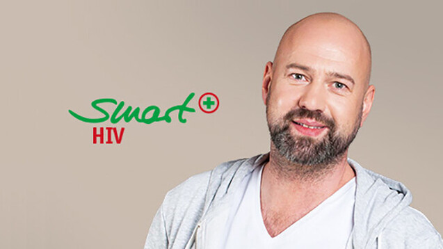 Smart HIV soll HIV-Infizierte besser durch die Therapie begleiten. Der Verband Sozialer Wettbewerb sieht die Werbung hierfür jedoch kritisch. (Foto: EAV)