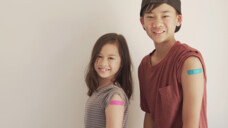 Die Ständige Impfkommission (STIKO) empfiehlt seit 2007 allen Mädchen im Alter von 9 bis 14 Jahren die HPV-Impfung – und seit Mitte 2018 auch Jungen im gleichen Alter.&nbsp;(Foto: SewcreamStudio / AdobeStock)