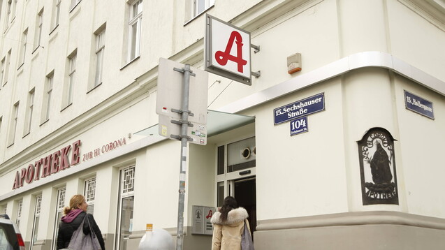 Auch in Österreich meldeten zahlreiche Apotheken Kurzarbeit an. (s / Foto: imago images / Viennareport)