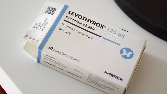 Erfolg für Merck in Frankreich: Ein Gericht hat die Klage von 4000 Patienten abgewiesen, es ging um eine neue Zusammensetzung des Präparates Levothyrox. (Foto: Imago)
