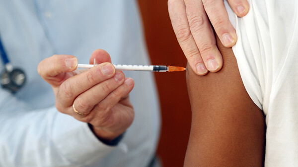 „Was richtig schützt gegen Omikron, ist die Dreifach-Impfung“