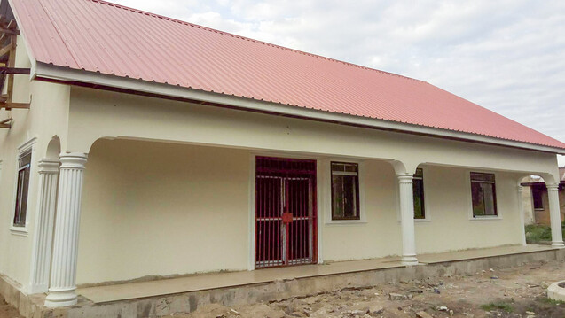 Die neue Apotheke in Wasso (Tansania) kann in Kürze eröffnen. (Foto: Apotheker helfen e.V.)