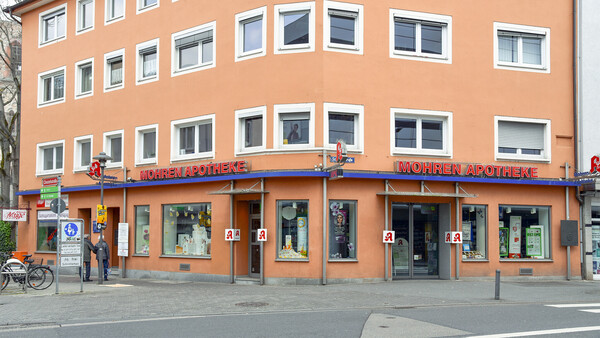 Mainzer Mohren-Apotheke ändert Logo 