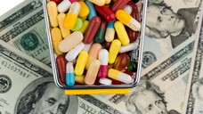 Die hohen Preise für Arzneimittel in den USA sind US-Präsident Donald Trump ein Dorn im Auge. Um sie zu senken, will er die Macht der Pharmacy Benefit Manager einschränken. ( r / Foto: Imago)