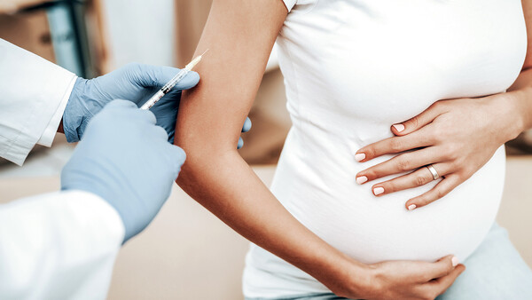 Grippeimpfung für Schwangere: nur noch mit Vaxigrip Tetra? 