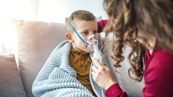 Kinder mit Pneumonie – weniger Amoxicillin geht auch 