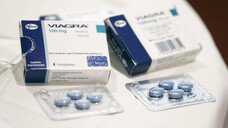 Viagra ist bei Arzneimittelfälschern ein beliebtes Objekt. (s / Foto: imago)