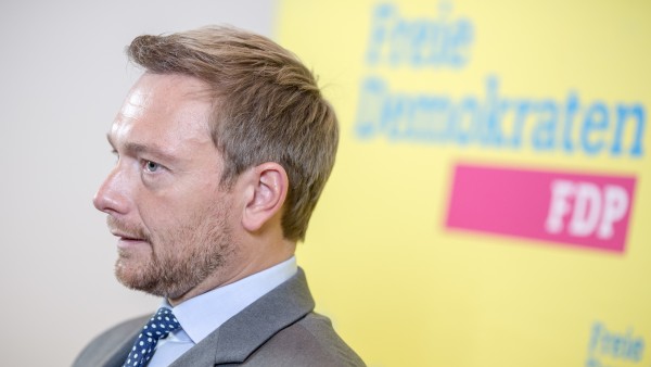 FDP schwimmt in Versandverbot-Debatte