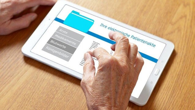 Künftig sollen alle Versicherten eine elektronische Patientenakte (ePA) erhalten. (Foto:&nbsp;agenturfotografin / AdobeStock)&nbsp;