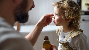 Cefaclor für Kinder – die richtige Wahl bei Blasenentzündung? 