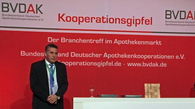 Stefan Hartmann, 1. Vorsitzender des BVDAK, befürchtet Deregulierungen im Apothekenmarkt durch die EU-Politik. (Foto: diz/DAZ)
