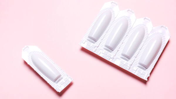 Vaginale Arzneifor­men – was Apotheker wissen sollten