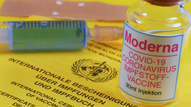 Die EMA prüft nun bereits den zweiten COVID-19-Impfstoff für Jugendliche ab 12 Jahren. (Foto: IMAGO / Martin Wagner)