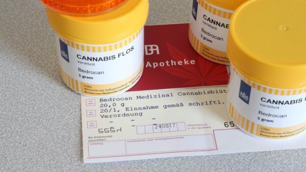 Dürfen Cannabisverordnungen auf BtM-Rezept noch beliefert werden?