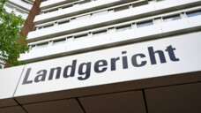 Das Urteil des Landgerichts Köln im Prozess gegen eine Kölner Apothekerin wurde vertagt. (Foto: IMAGO images / Zoonar)