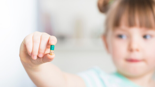 Mit Datenbanken und Qualitätszirkeln zu mehr Arzneimittelsicherheit für Kinder
