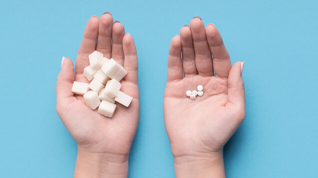 Sollte man gänzlich auf Zucker verzichten? Wie „gesund“ sind Süßstoffe? (Foto: Prostock-studio
/ stock.adobe.com)