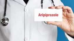 Das Atypikum Aripiprazol gibt es neben der oralen Form auch als Langzeit-Antipsychotikum in einer Depotformulierung zur Injektion. (Foto: MQ-Illustrations / AdobeStock)