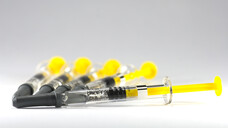Die großen Grippeimpfstoffhersteller Sanofi Pasteur, GSK und Mylan signaliseren Lieferfähigkeit für die Influenzasaison 2018/19. ( r / Foto: Ramona Heim / stock.adobe.com)