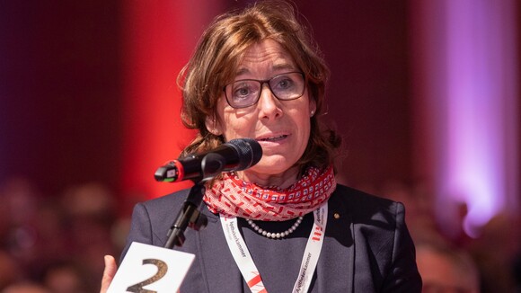 Gabriele Regina Overwiening (hier bei der Expopharm 2019), Präsidentin der AKWL, hat am heutigen Montag in Berlin verkündet, dass sie ABDA-Präsidentin werden will. (Foto: Schelbert)