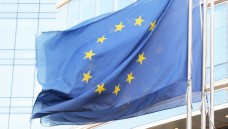 Stehen Beschwerden an? Schon in den ersten Wochen des Jahres 2017 könnte das Rx-Versandverbot zur Abstimmung an die EU-Kommission und alle anderen EU-Staaten gehen. (Foto: dpa)
