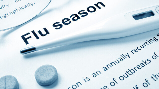 Symbolbild: Baloxavir marboxil nutzt als Virustatikum einen bei Influenzaviren bislang nicht therapeutisch verwendeten Angriffspunkt. ( r / Foto: designer491 / stock.adobe.com)