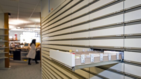 Müssen die Apotheker nun auch die Losartan-Schublade ausräumen? ( r / Foto: imago)